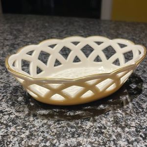 Lenox Open Weave Basket Trinket Dish